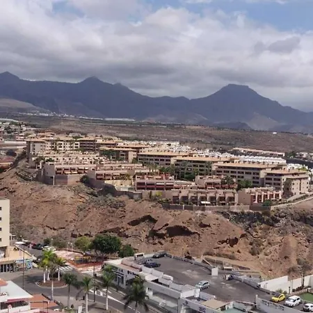 Club Paraiso * 아데제