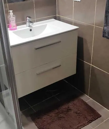 아파트 Club Paraiso 아데제